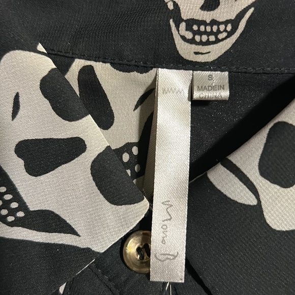 Y2K vintage Boutique Sheer Skull blouse - Picture 7 of 10